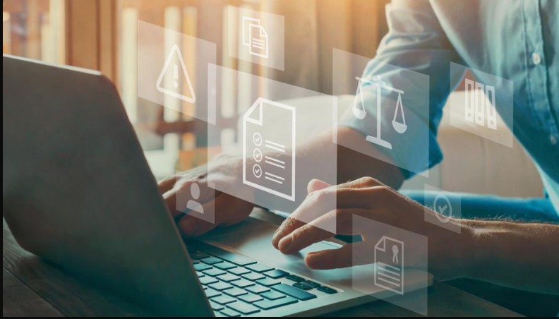 Person analyzing mutual fund returns using a personal loan